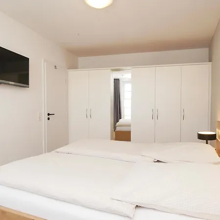 Haus Hansa 7 *